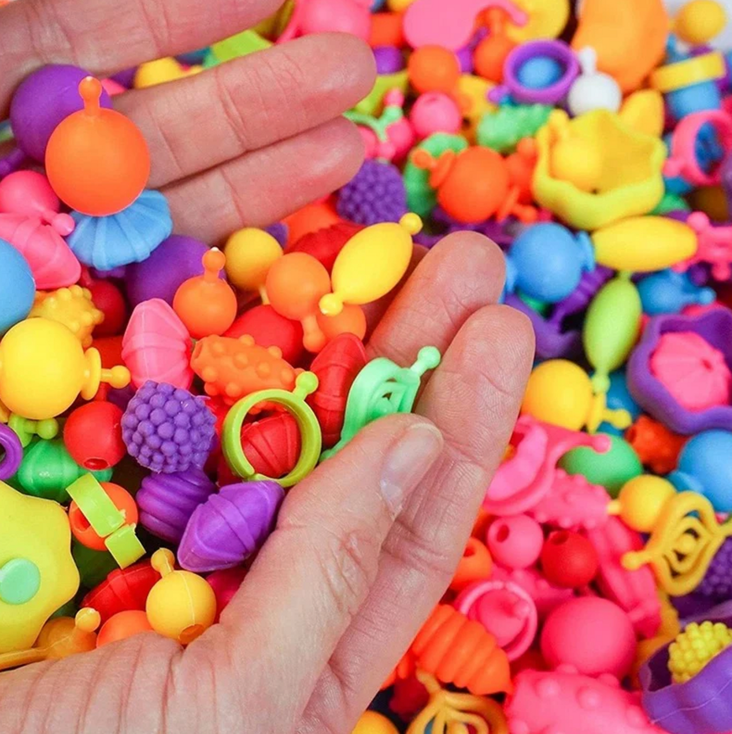 SnapBeads – Creative Jewellery Making Kit for Kids