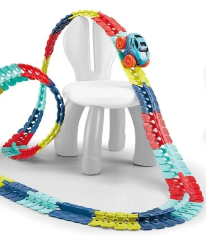 SpeedTrack Loop – Flexible Stunt Car Racing Set