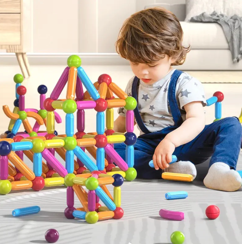 MagnetiPlay – Creative Magnetic Construction Set