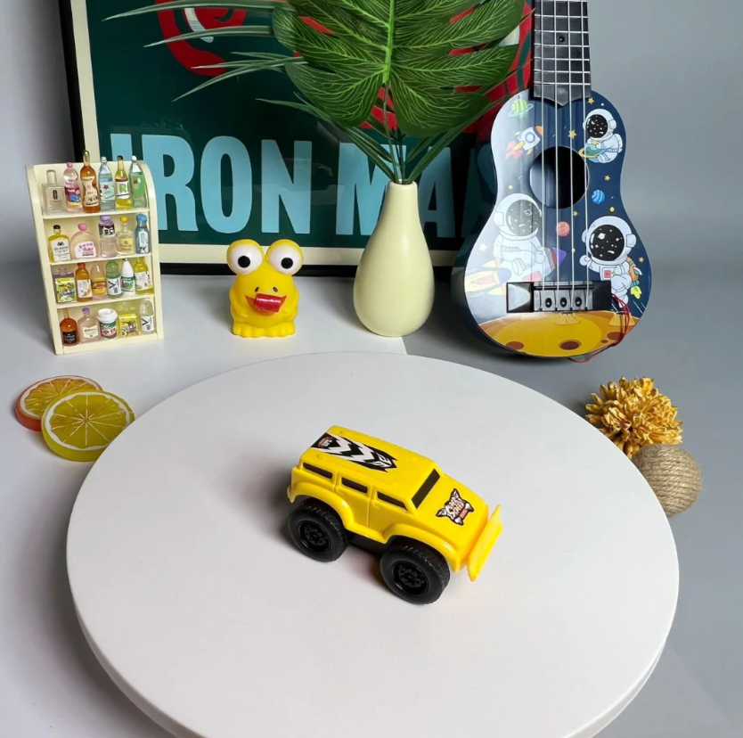 GravityDefy Cars – Magnetic Wall & Window Climbing Racers